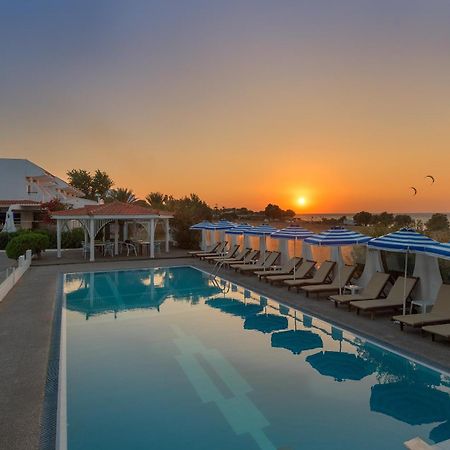 Nirvana Beach Hotel Theológos 외부 사진