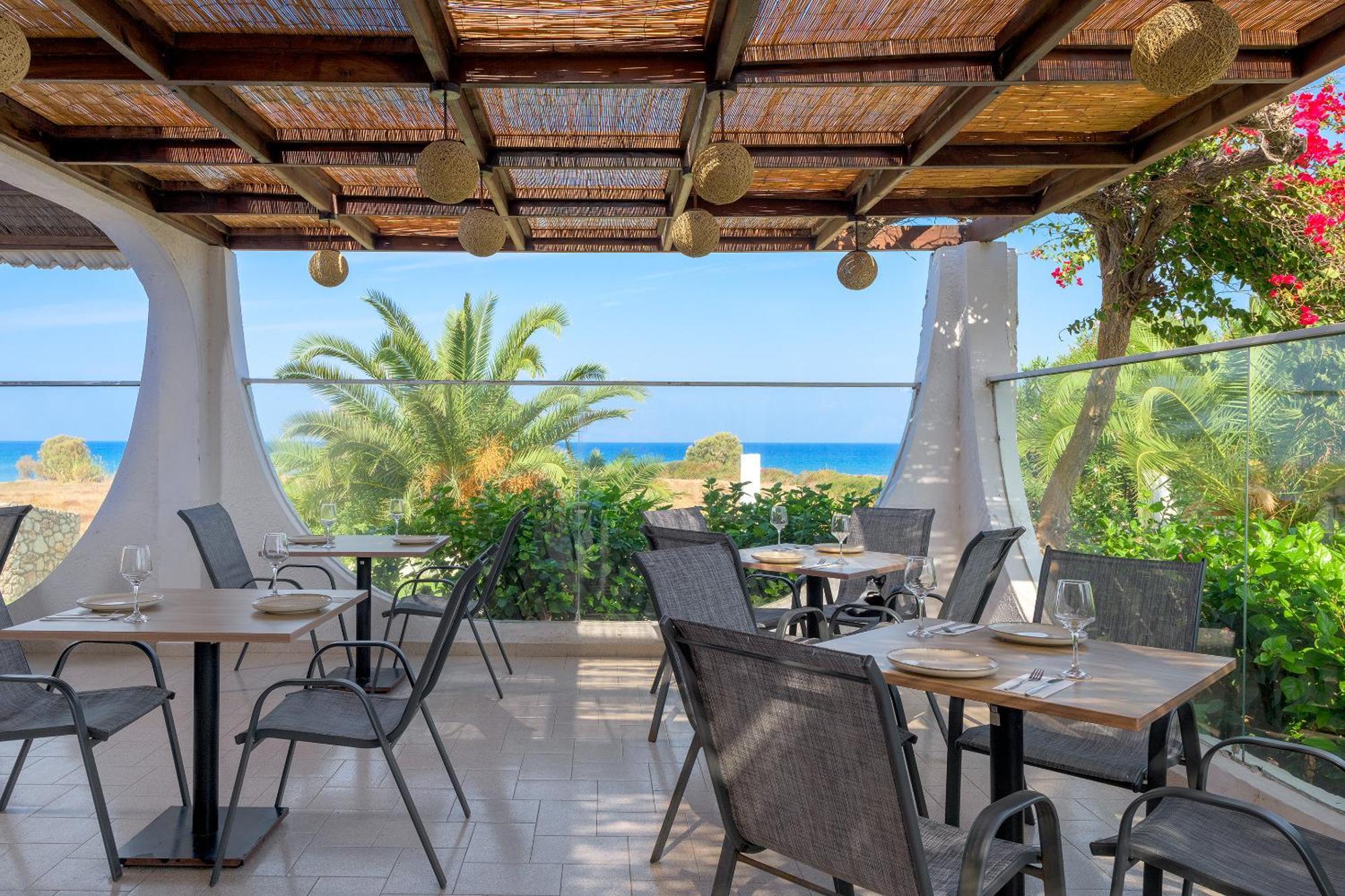 Nirvana Beach Hotel Theológos 외부 사진